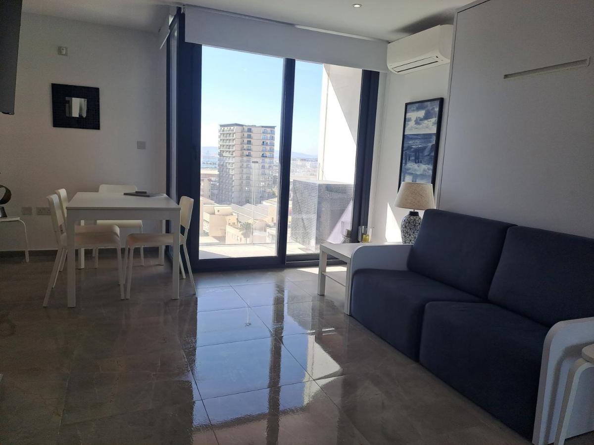 Beautiful Studio In Gibraltar - E1 Exteriör bild